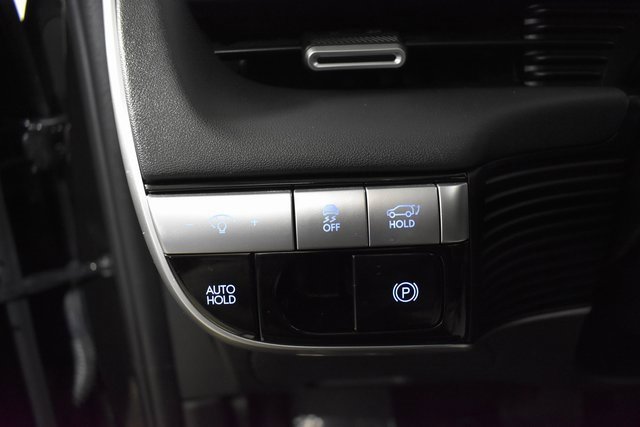 Used 2022 Hyundai Ioniq 5 Limited w/ Cargo Package image 14