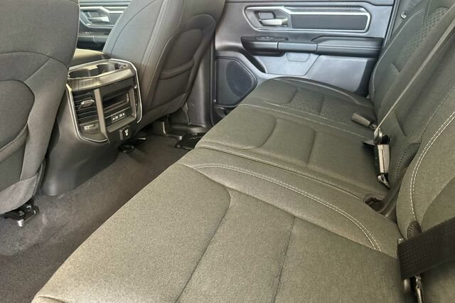 New 2026 RAM 1500 Big Horn AWD/4WD image 9