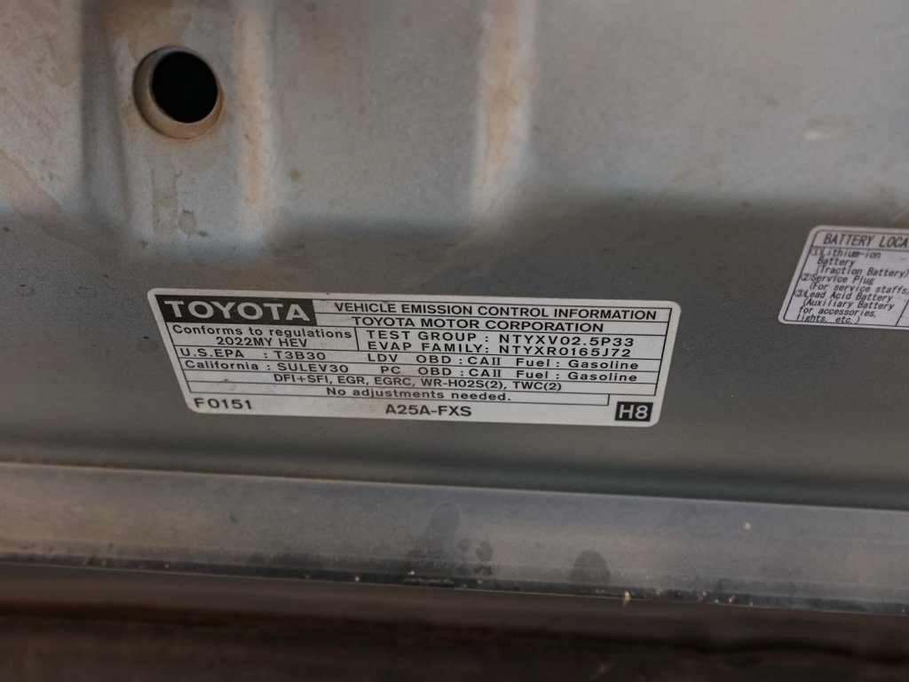 Used 2022 Toyota Camry XLE image 31
