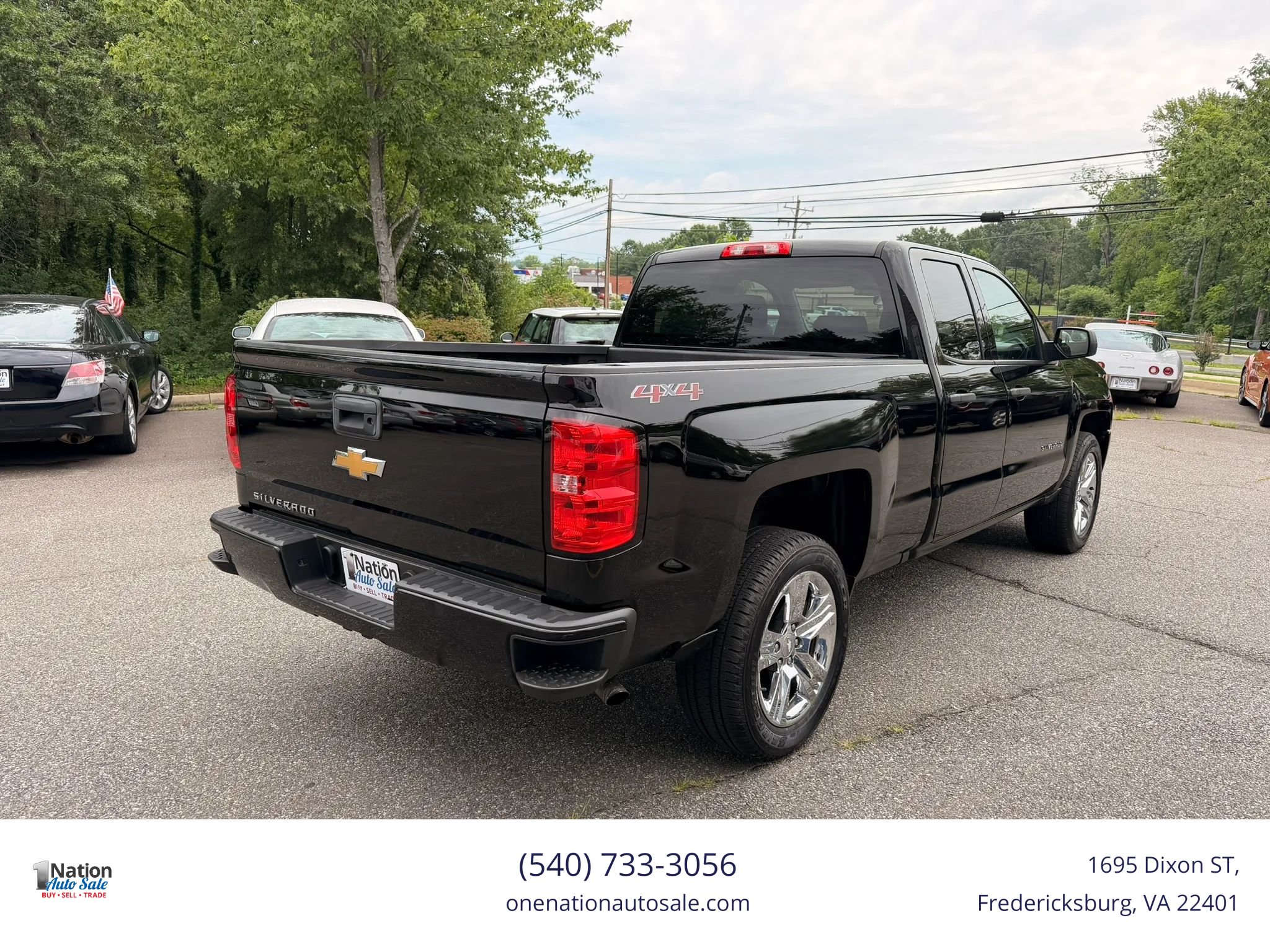 Used 2017 Chevrolet Silverado 1500 Custom w/ Custom Convenience Package AWD/4WD image 6