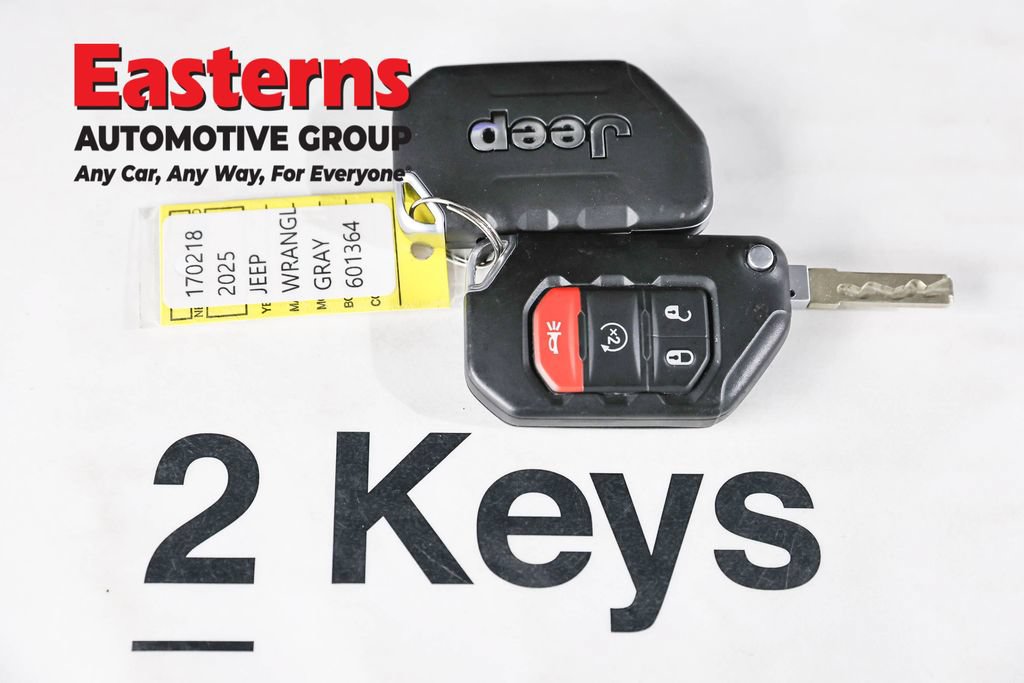 Used 2025 Jeep Wrangler Unlimited Sahara AWD/4WD image 22