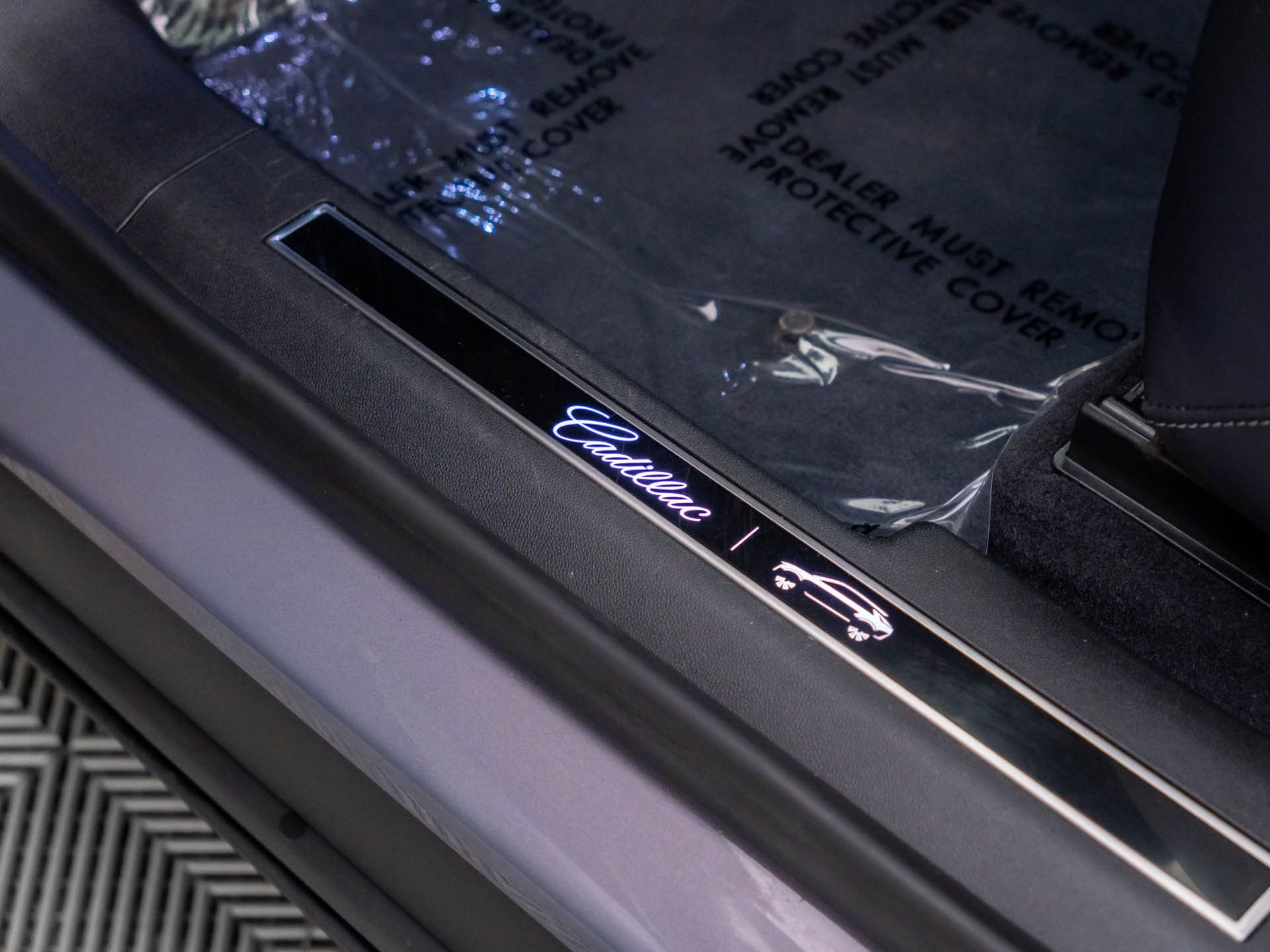 Certified 2025 Cadillac Lyriq Luxury w/ LPO, Floor Liner Package image 16