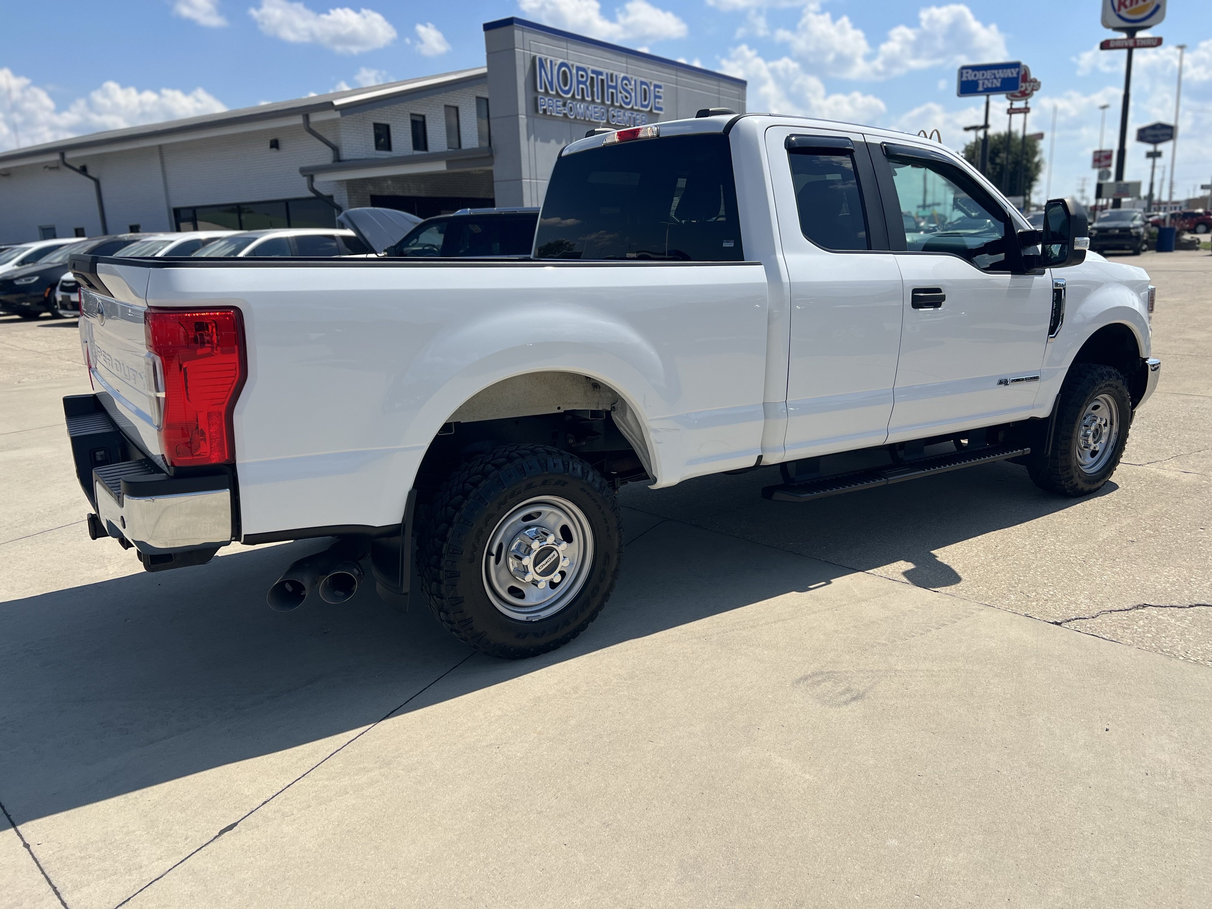 Used 2022 Ford F350 XL w/ Power Equipment Group AWD/4WD image 6