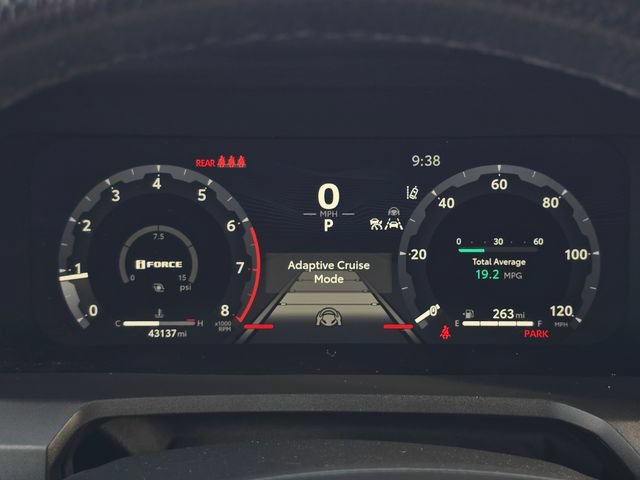 Used 2024 Toyota Tacoma TRD Off-Road AWD/4WD image 13