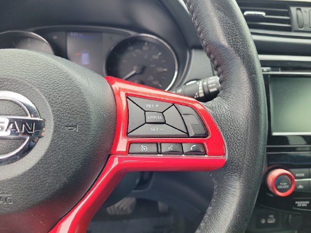 Used 2018 Nissan Rogue SV FWD image 24