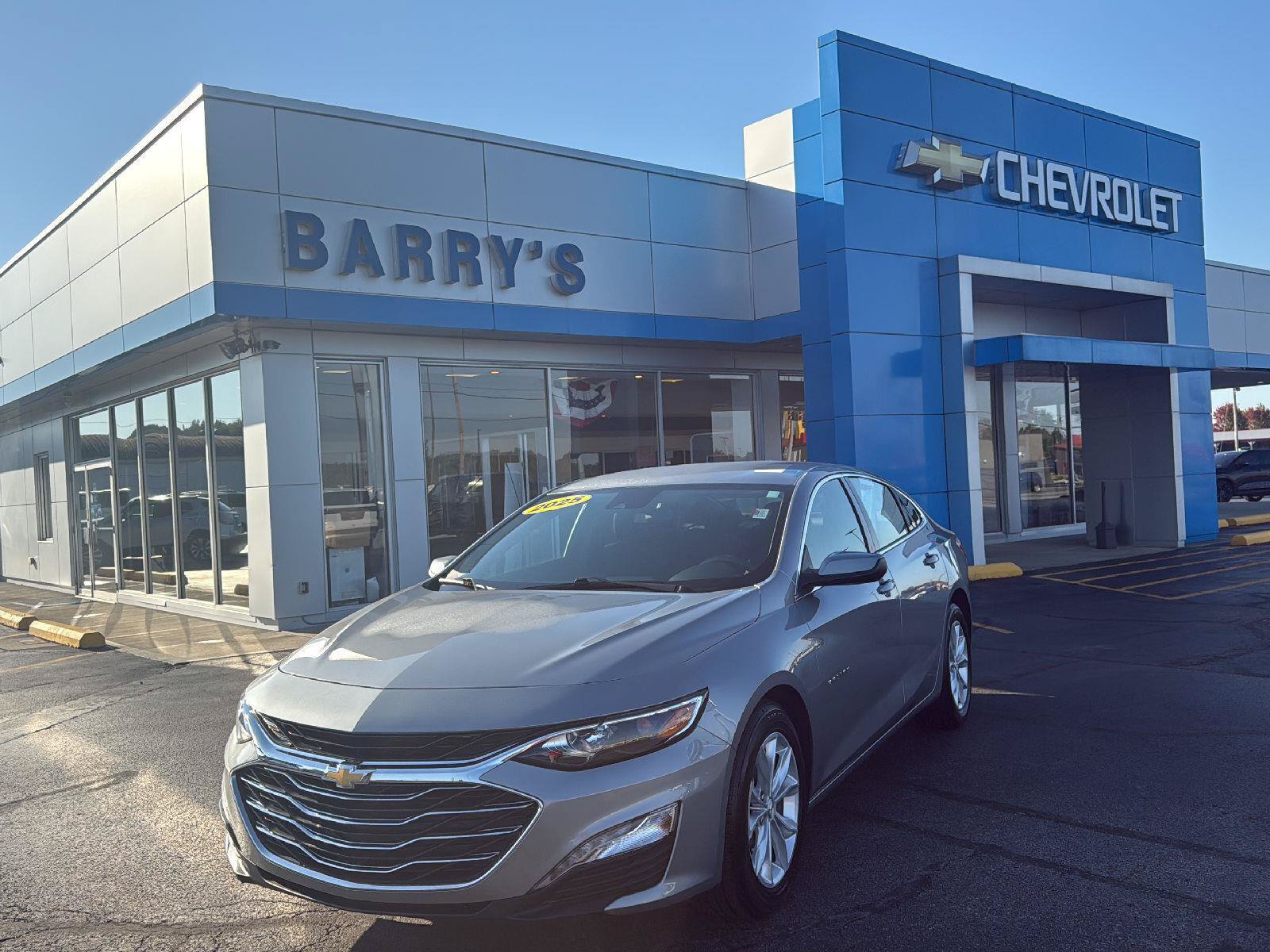 Used 2025 Chevrolet Malibu LT