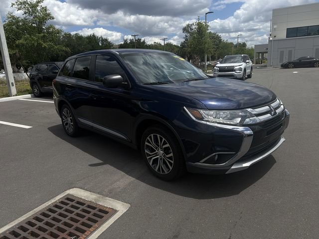 Used 2017 Mitsubishi Outlander ES FWD image 14