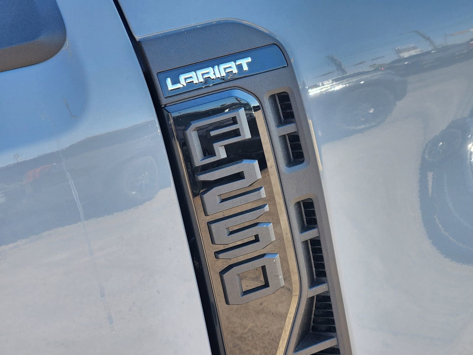 New 2026 Ford F250 Lariat w/ Black Appearance Package image 12