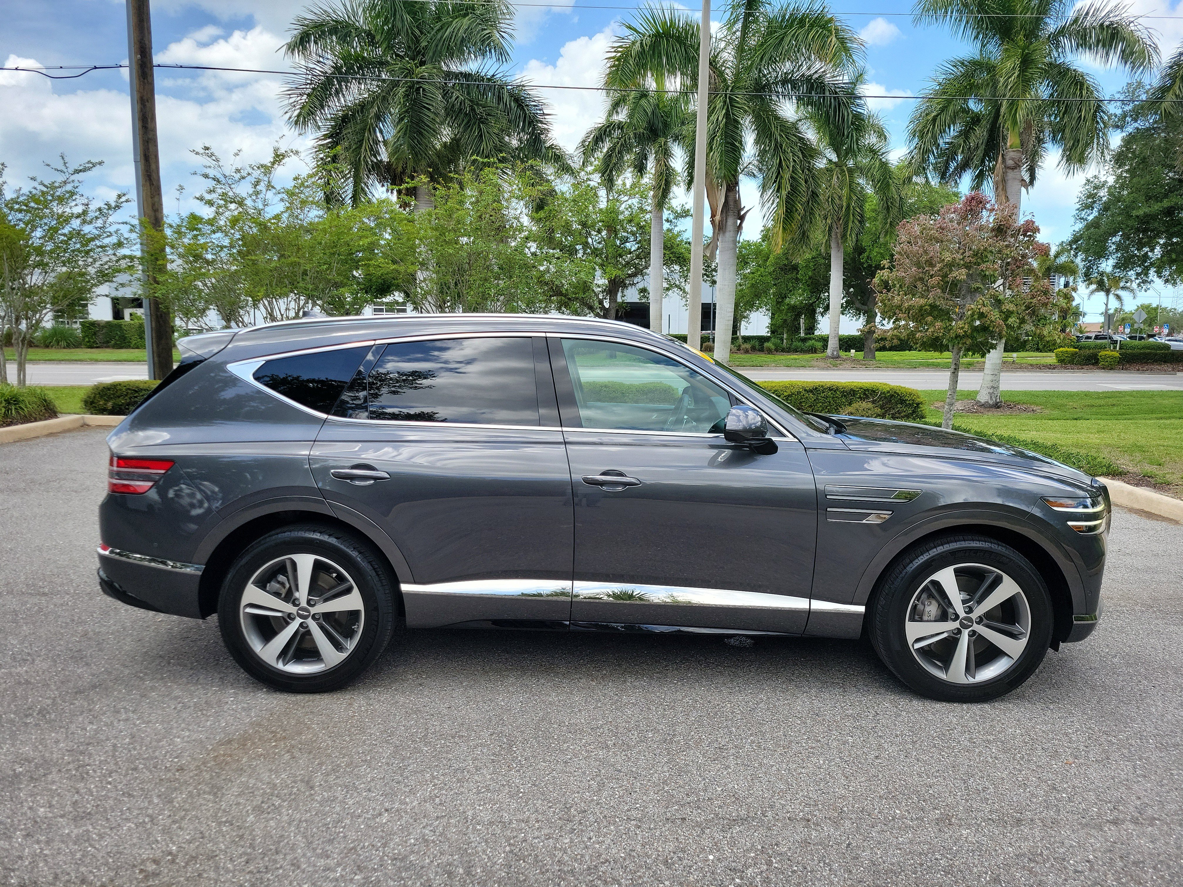 Used 2022 Genesis GV80 2.5T w/ Advanced Package 02 image 4