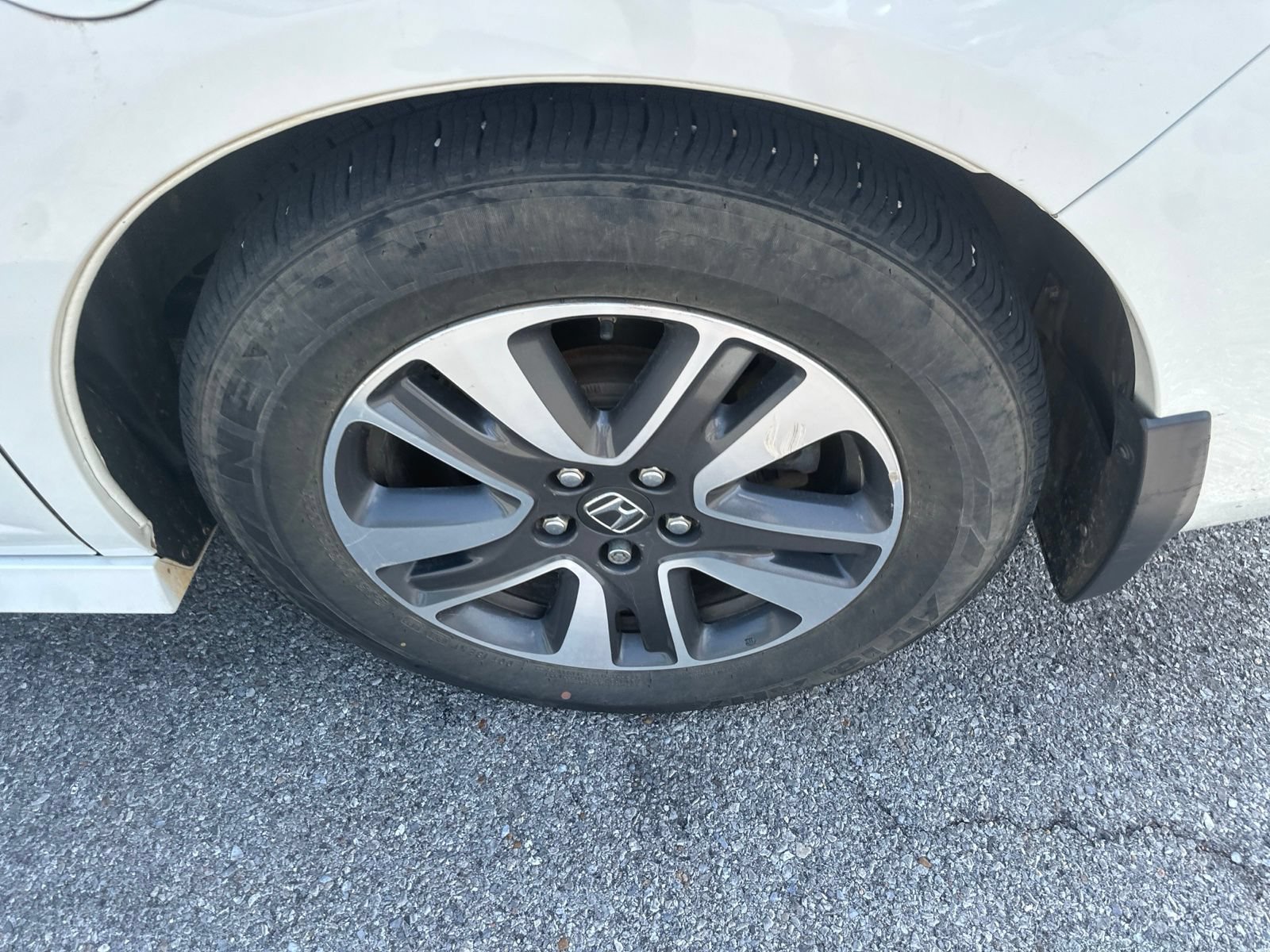 Used 2016 Honda Odyssey Touring image 10