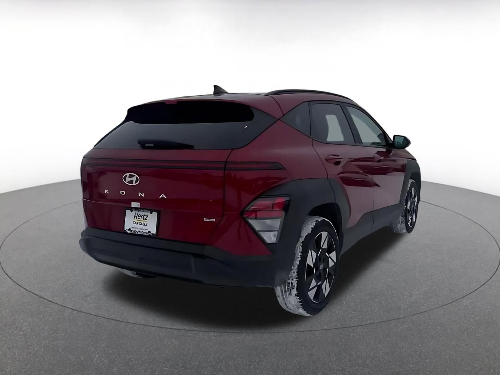 Used 2025 Hyundai Kona SEL image 12