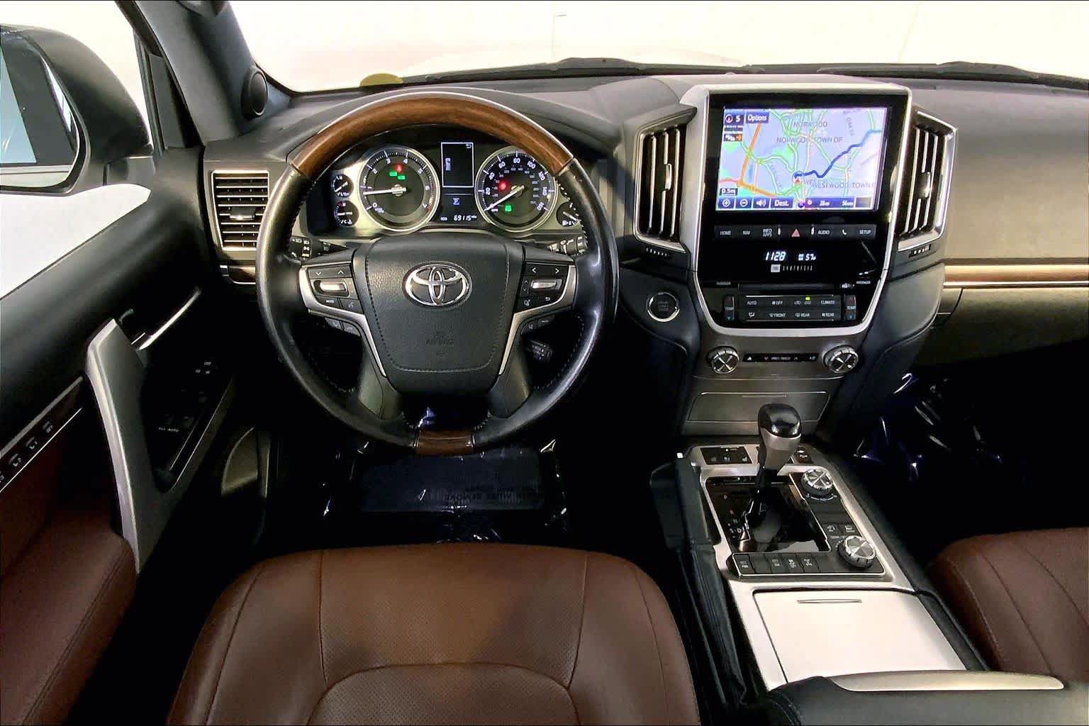 Used 2019 Toyota Land Cruiser AWD/4WD image 6