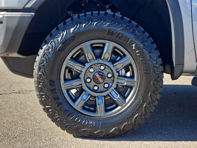 New 2026 GMC Sierra 1500 AT4X image 19