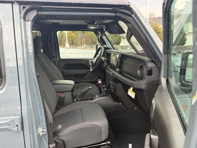 New 2026 Jeep Wrangler Unlimited Rubicon AWD/4WD image 28