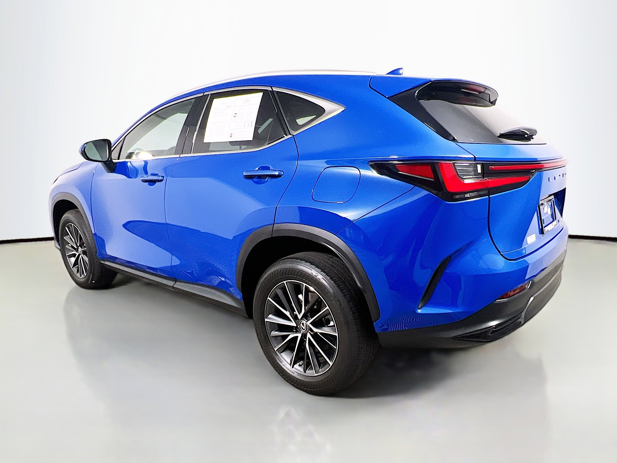 Used 2022 Lexus NX 350 AWD image 8