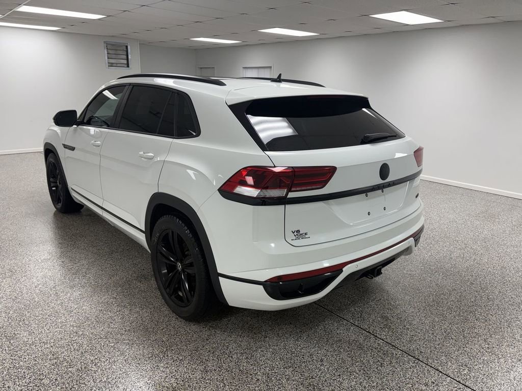 Used 2022 Volkswagen Atlas Cross Sport SEL R-Line image 6