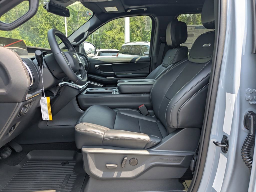 New 2026 Ford Expedition Max Platinum AWD/4WD image 14