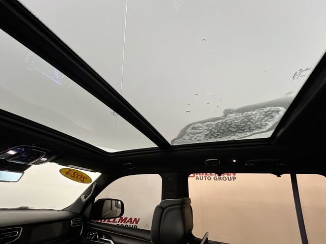 Used 2024 Jeep Grand Wagoneer Series II w/ Quick Order Packagew 28T image 24