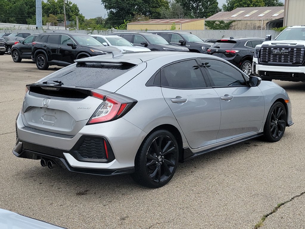 Used 2017 Honda Civic Sport image 4