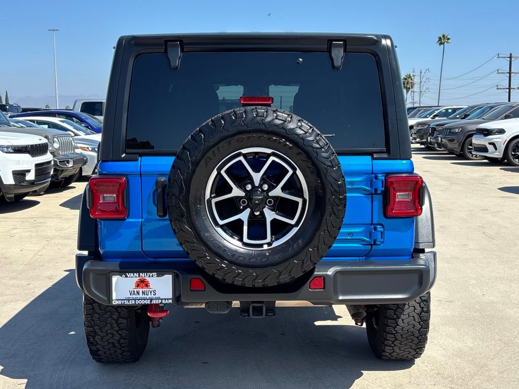 Used 2024 Jeep Wrangler Unlimited Rubicon image 5