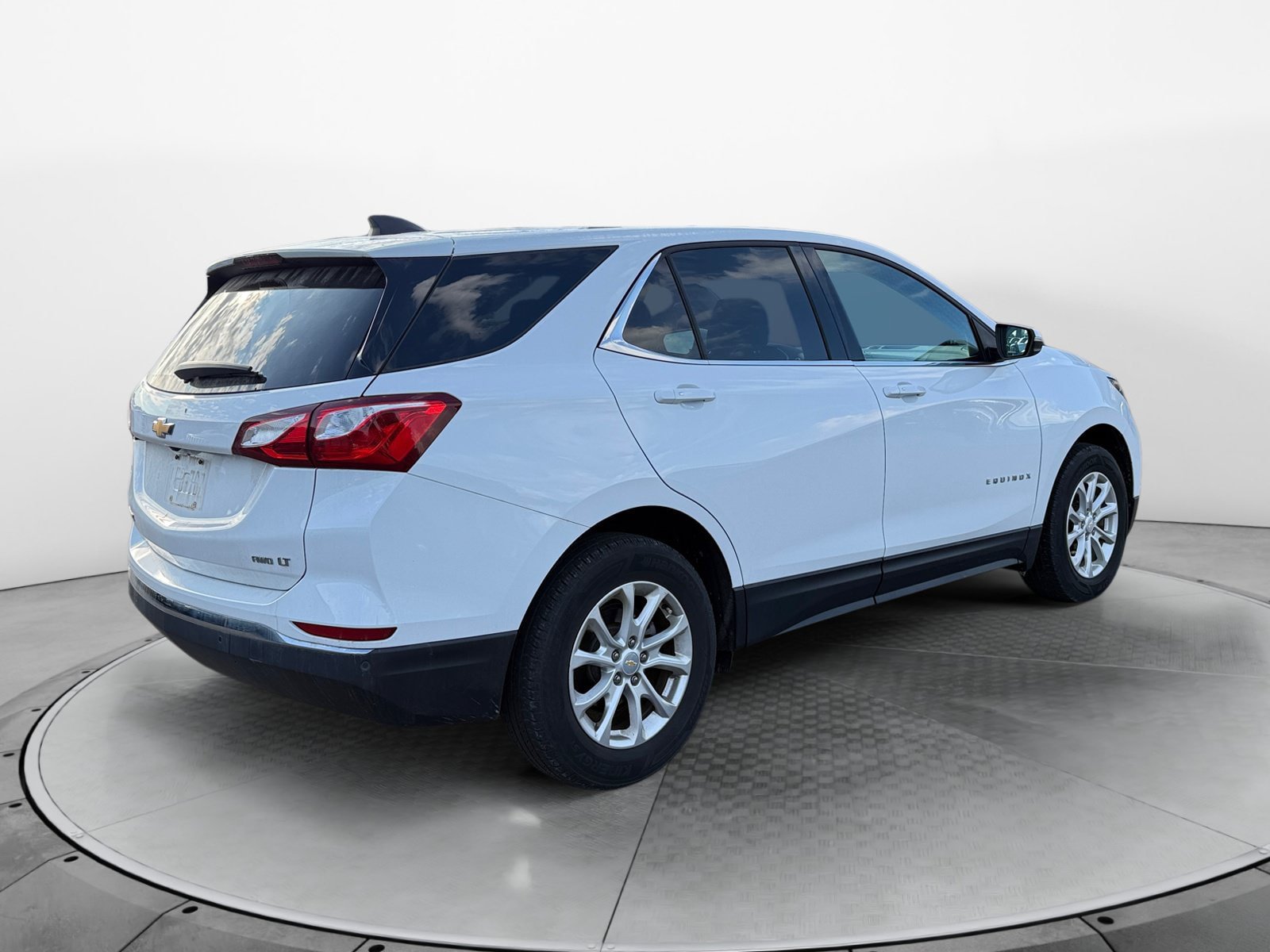 Used 2018 Chevrolet Equinox LT AWD/4WD image 5