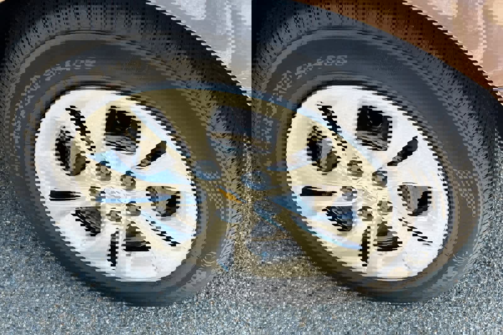 Used 2019 Chevrolet Cruze LS FWD image 22