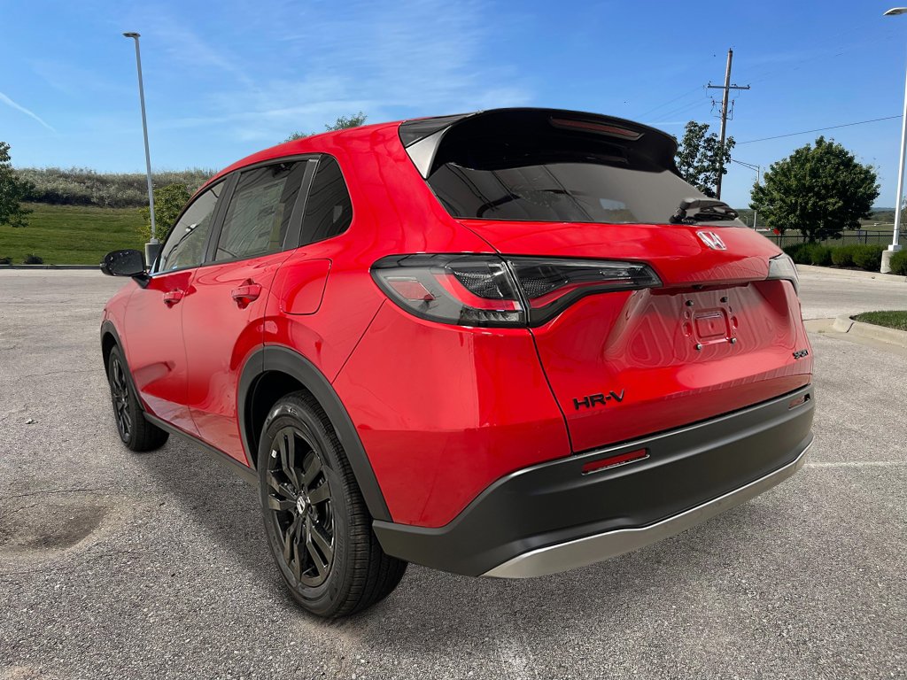 New 2027 Honda HR-V Sport image 4