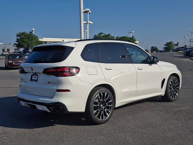 Used 2025 BMW X5 M60i AWD/4WD image 6