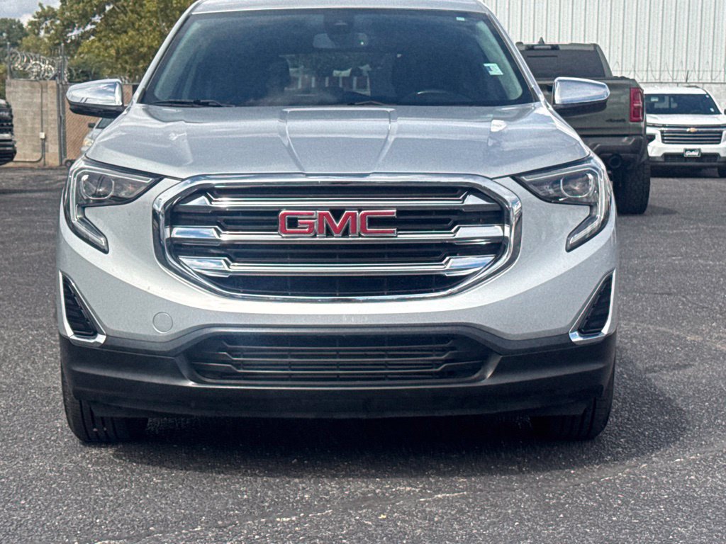 Used 2020 GMC Terrain SLE FWD image 3