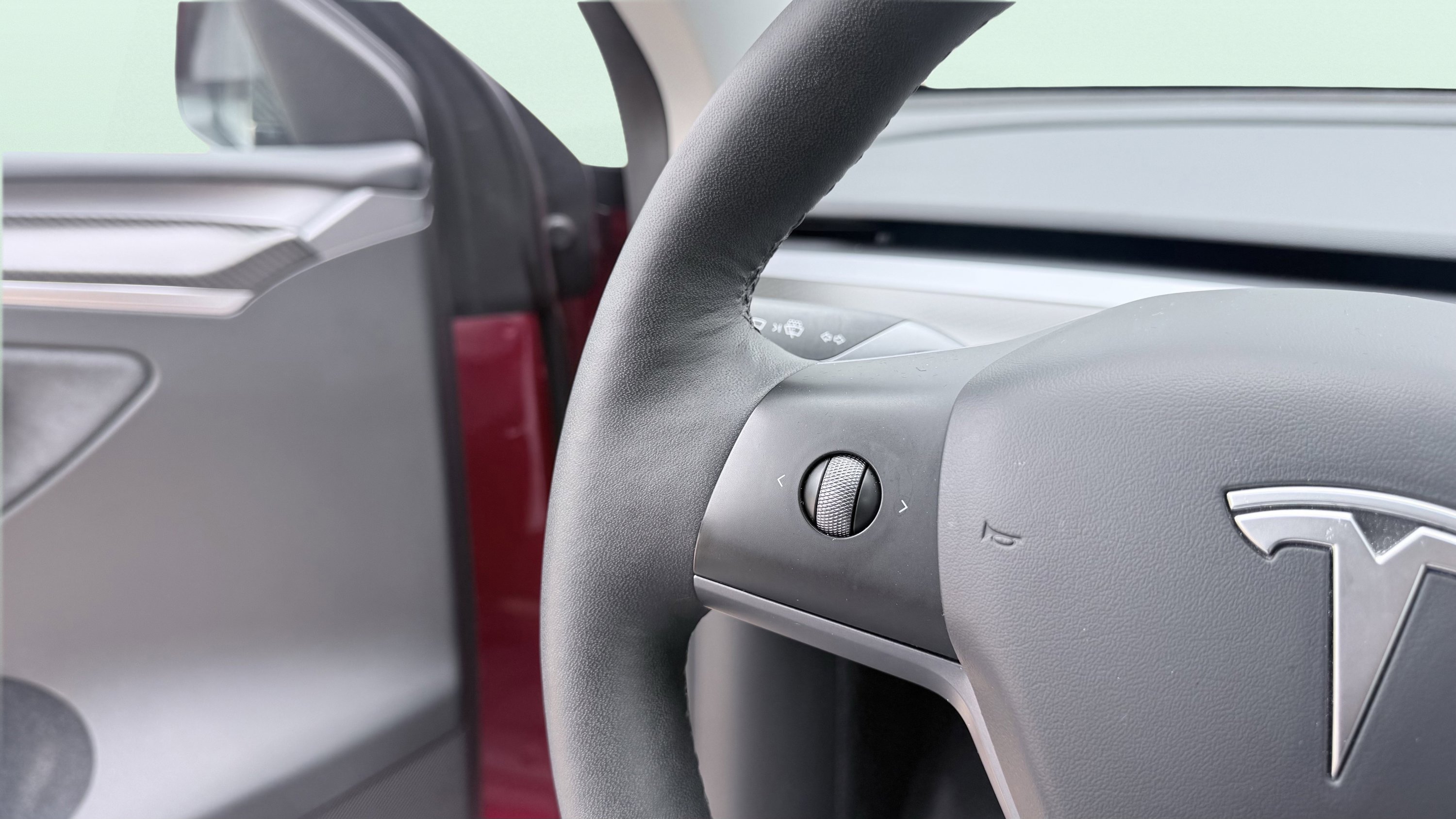 Used 2024 Tesla Model Y Performance image 56