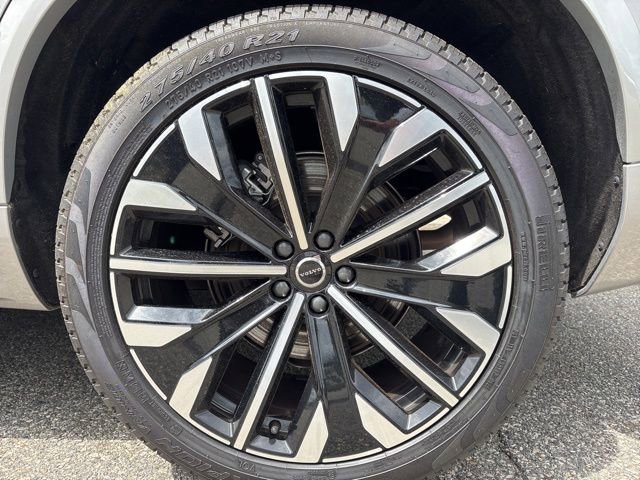 Used 2025 Volvo XC90 B6 Plus AWD/4WD image 9