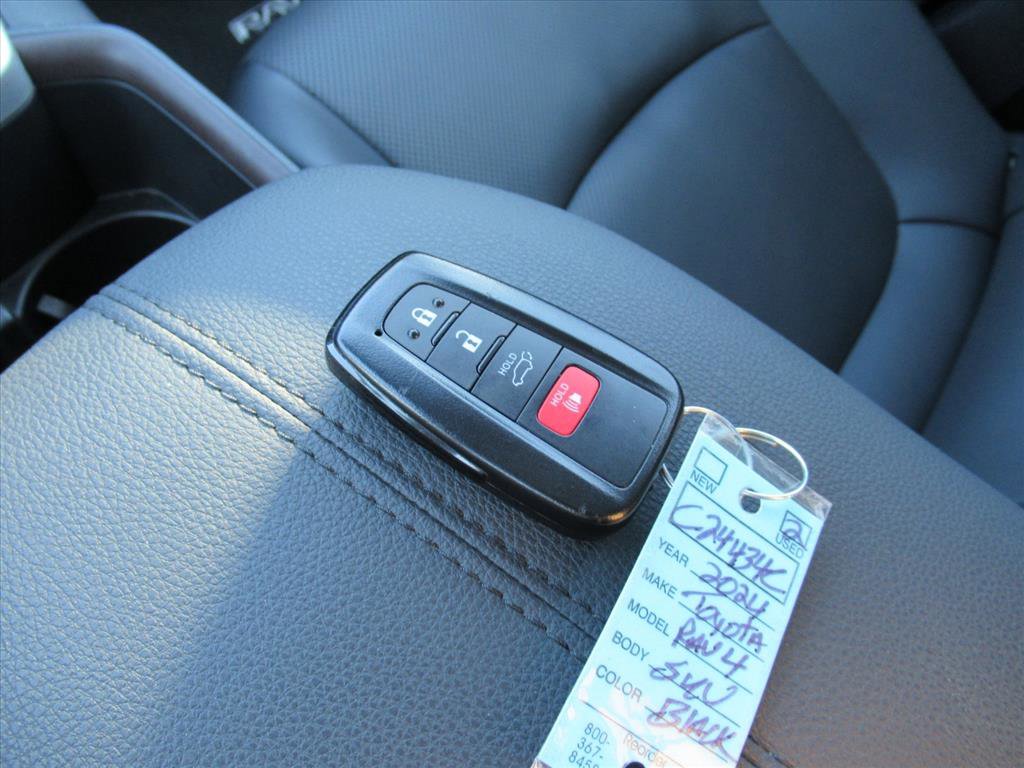 Used 2024 Toyota RAV4 Limited image 36