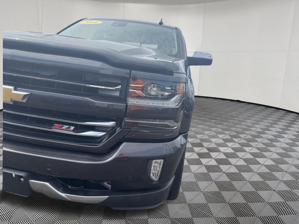 Used 2016 Chevrolet Silverado 1500 LTZ w/ LTZ Plus Package AWD/4WD image 12