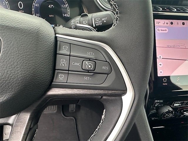 New 2025 Jeep Grand Cherokee L Limited w/ Black Appearance Package image 24