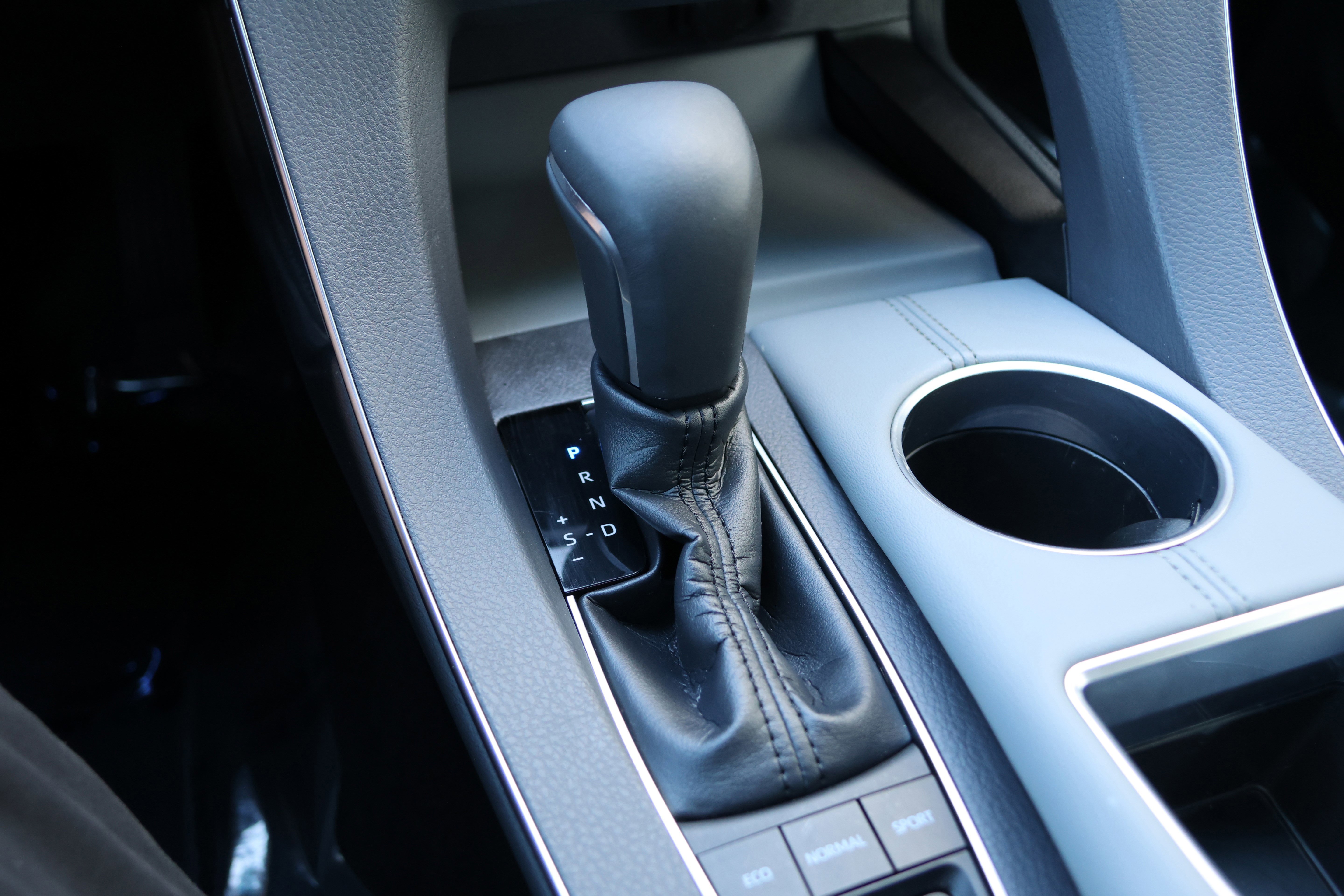 Used 2019 Toyota Avalon Limited w/ Advanced Safety Package image 28