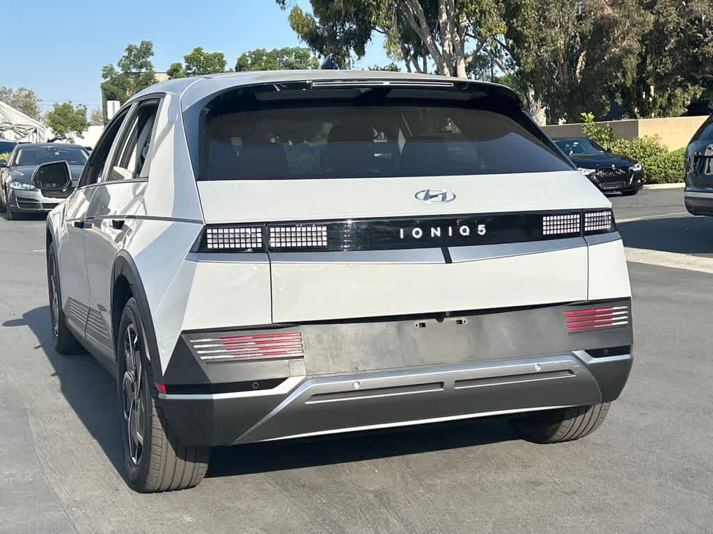 Used 2024 Hyundai Ioniq 5 SEL RWD image 2