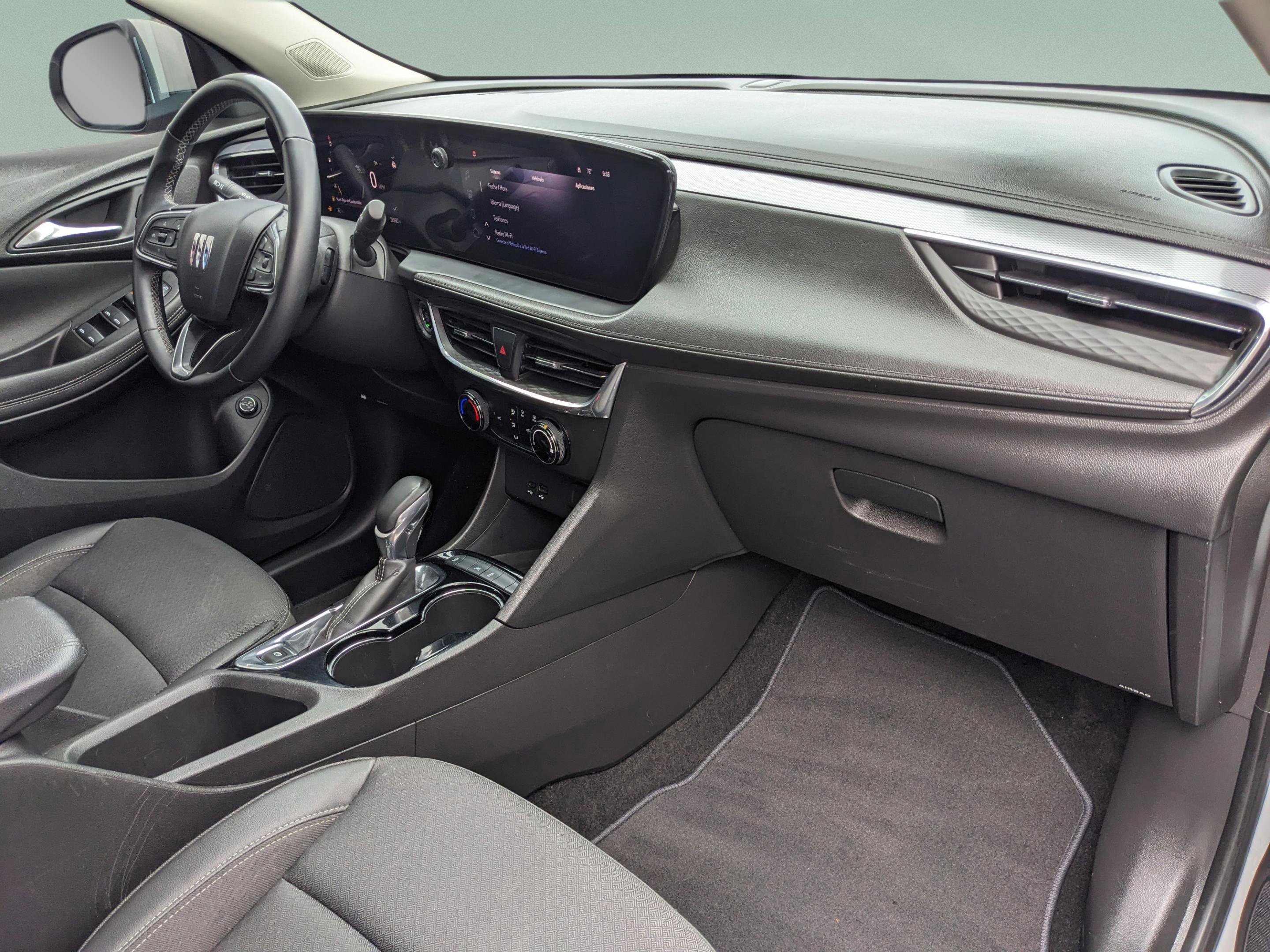 Used 2025 Buick Encore GX Preferred image 12