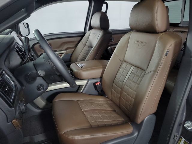 Used 2023 Nissan Titan Platinum Reserve w/ Moonroof Package AWD/4WD image 15