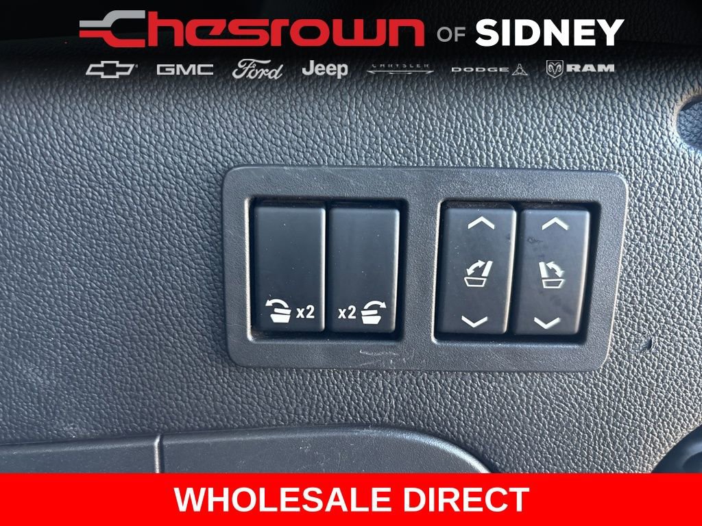 Used 2015 Chevrolet Suburban LTZ AWD/4WD image 33