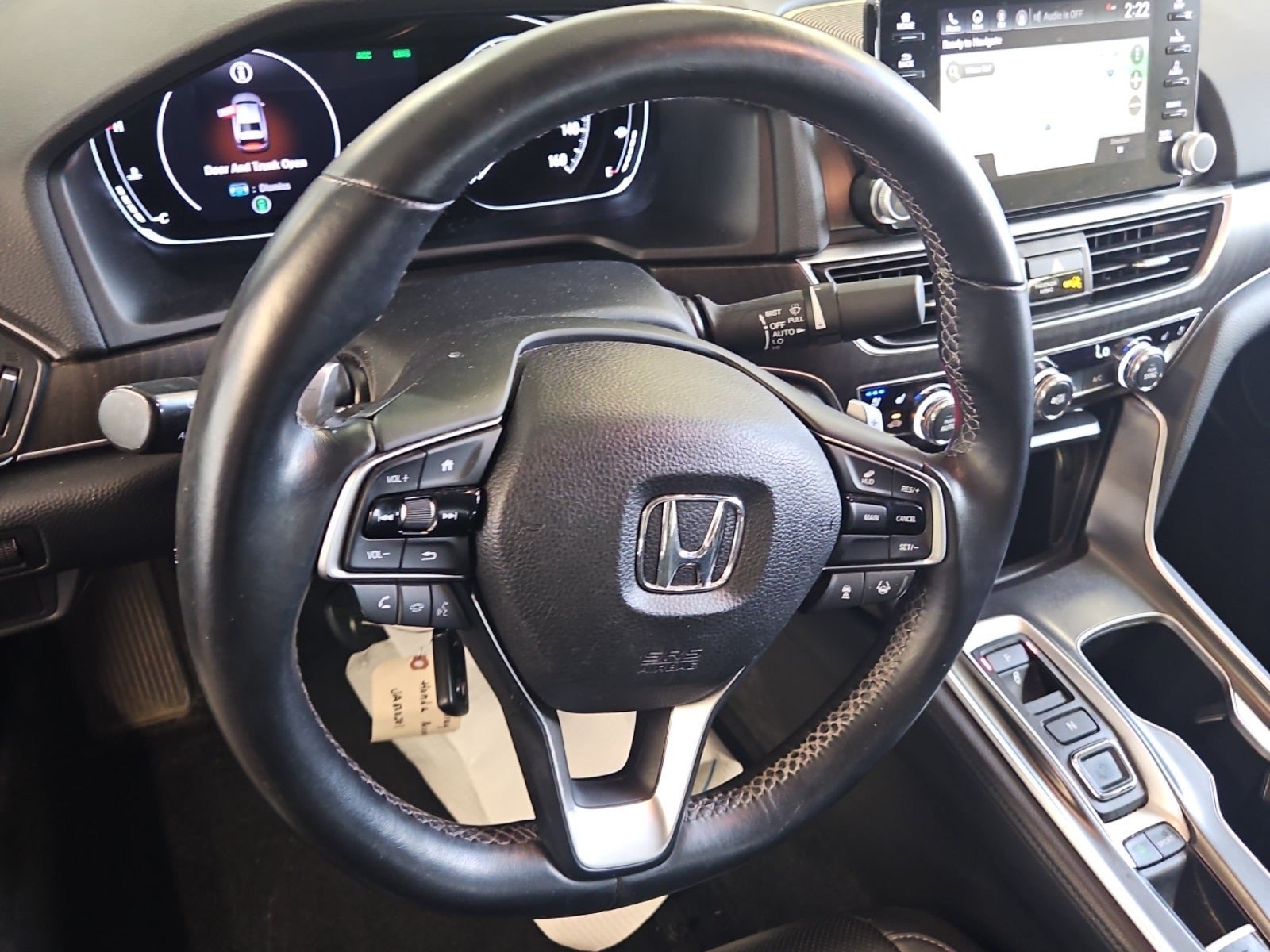 Used 2018 Honda Accord Touring image 5