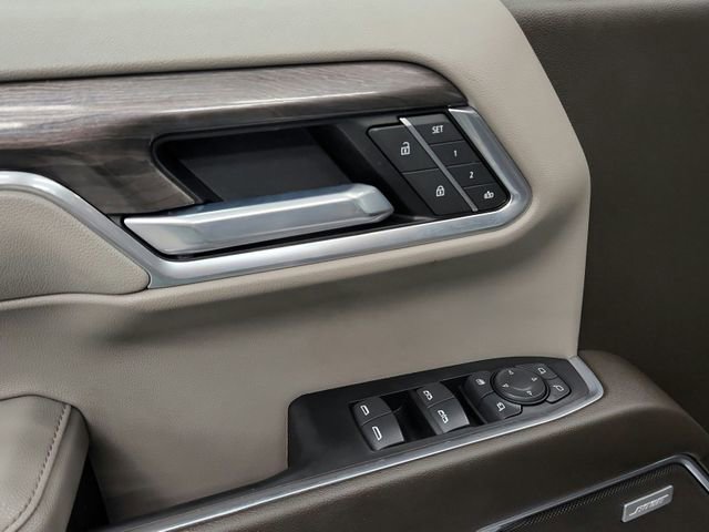 Used 2022 Chevrolet Silverado 1500 LTZ w/ LTZ Convenience Package II image 25