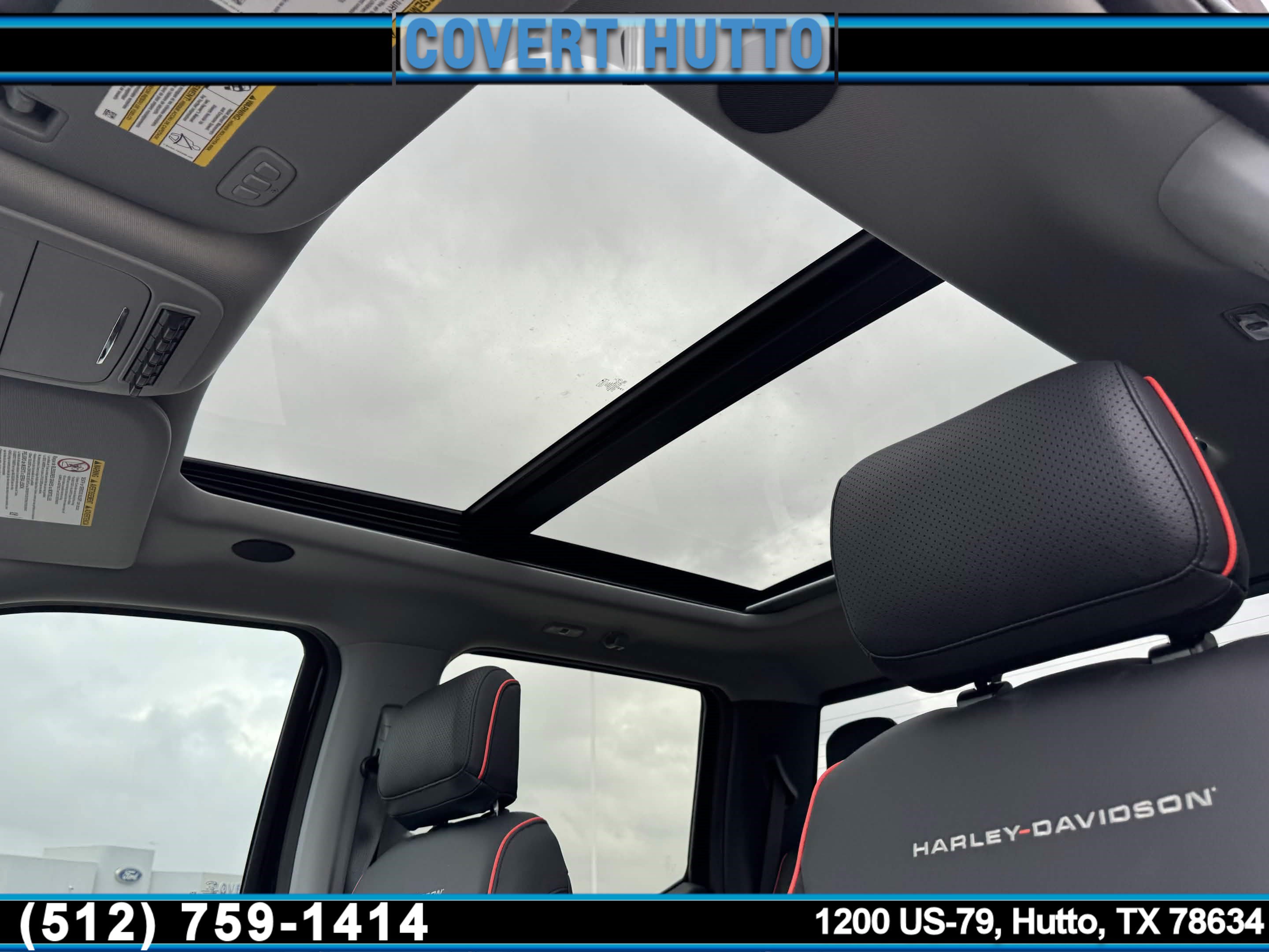 New 2026 Ford F250 Lariat w/ Black Appearance Package image 18