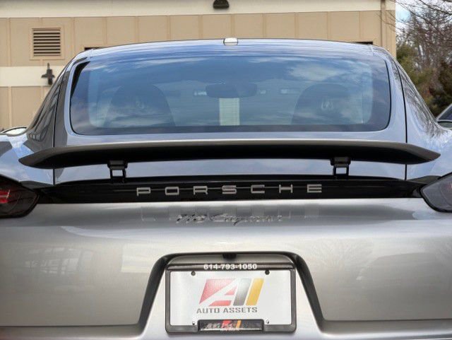 Used 2024 Porsche 718 Cayman image 16