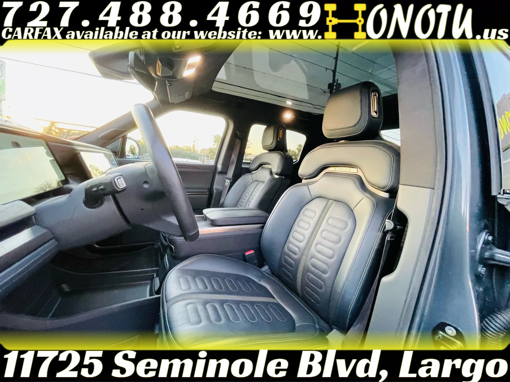 Used 2022 Rivian R1T Adventure image 12