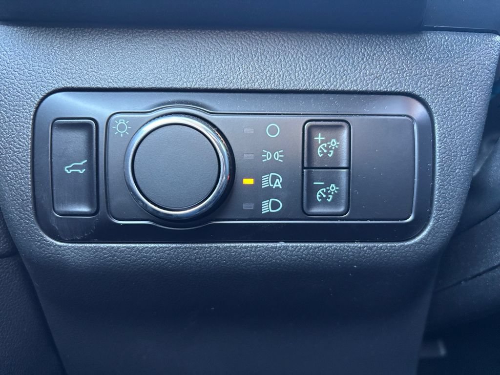 Used 2023 Ford Escape Active FWD image 17