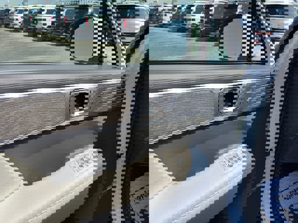 New 2026 Hyundai Santa Fe Limited image 15