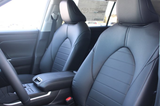 New 2026 Toyota Highlander XLE AWD/4WD image 9