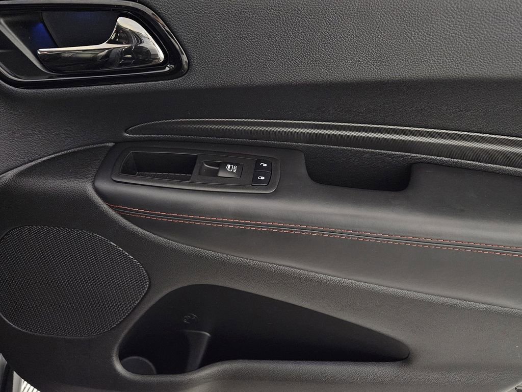 Used 2023 Dodge Durango R/T image 33