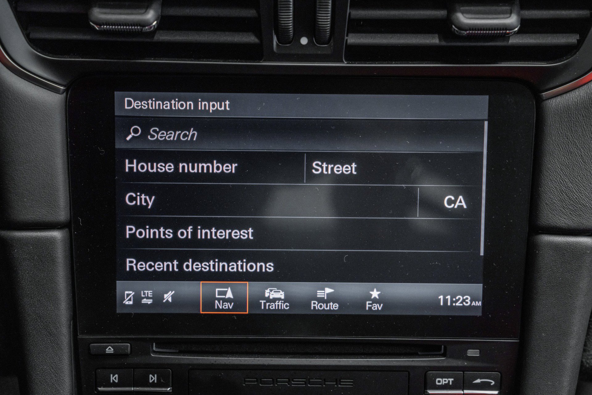 Used 2018 Porsche 911 GT2 RS w/ Weissach Package image 26