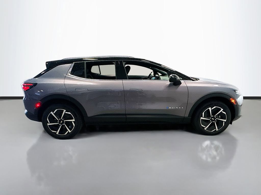 New 2026 Chevrolet Equinox EV LT image 9